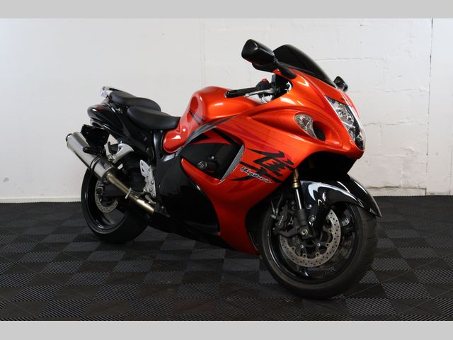 suzuki - gsx-r-1300-hayabusa