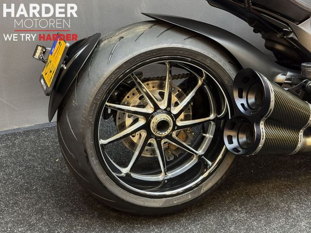 ducati - diavel-carbon