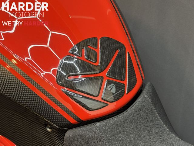 ducati - diavel-carbon