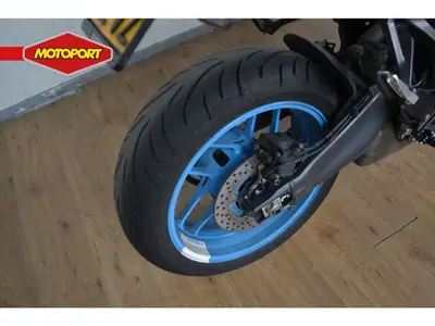 YAMAHA MT 09 – foto 3