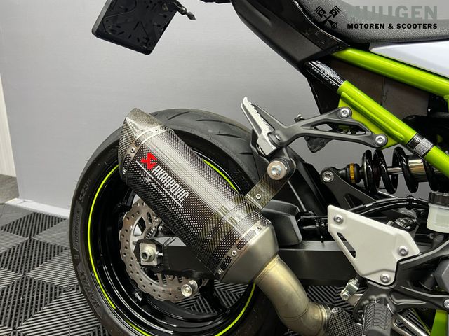 kawasaki - z900