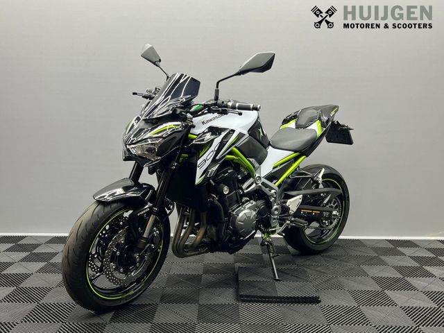 kawasaki - z900