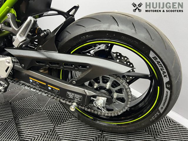 kawasaki - z900