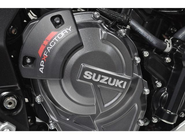 suzuki - gsx-8r