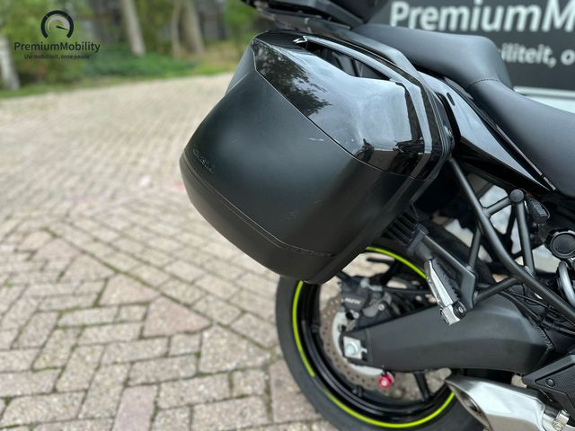 kawasaki - versys-650-grand-tourer