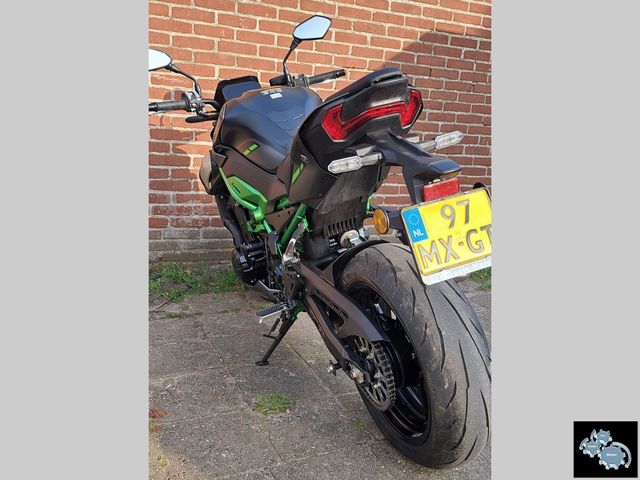 kawasaki - z900