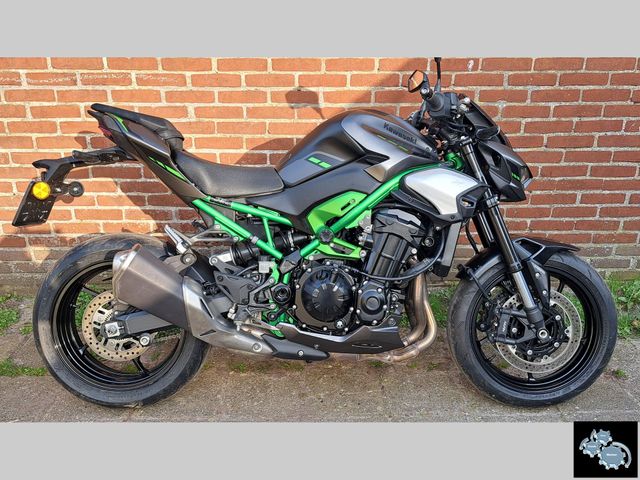 kawasaki - z900
