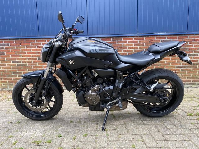yamaha - mt-07-abs