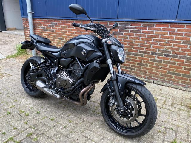 yamaha - mt-07-abs