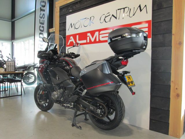 kawasaki - versys-1000-se-grand-tourer