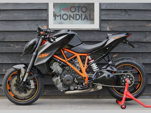 ktm - 1290-super-duke-r