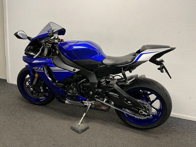 yamaha - yzf-r1