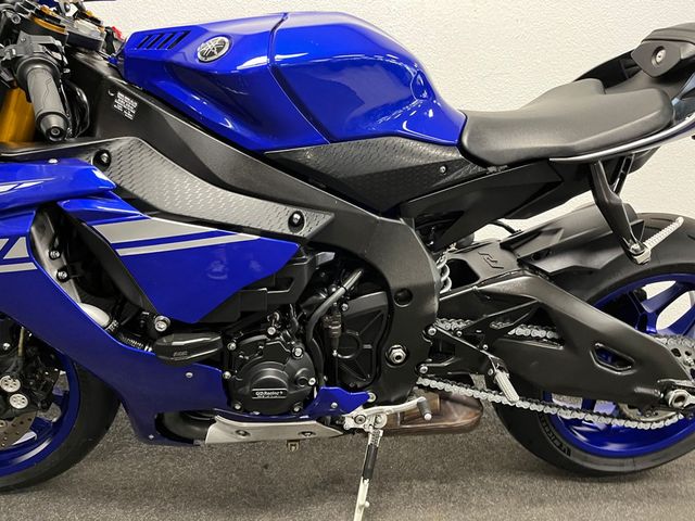 yamaha - yzf-r1