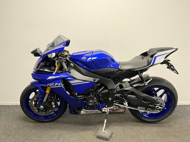 yamaha - yzf-r1