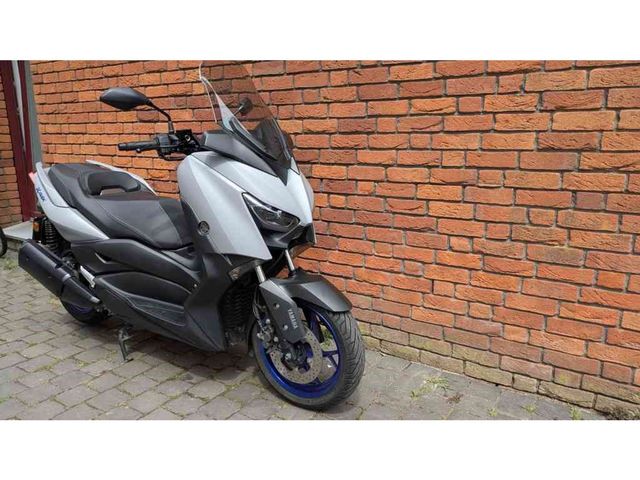 yamaha - x-max-300-abs