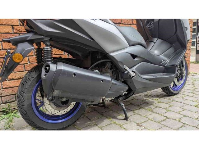 yamaha - x-max-300-abs