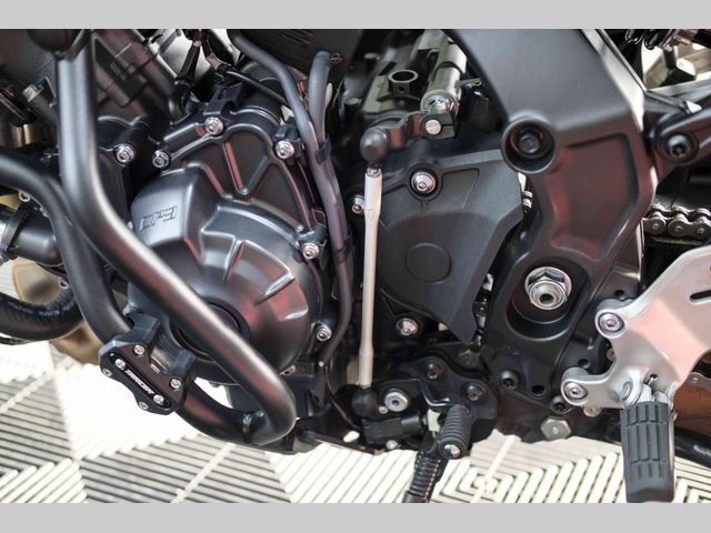 yamaha - tracer-900