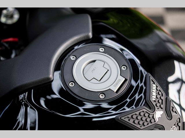 yamaha - tracer-900