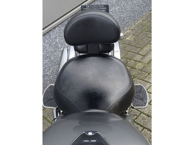 suzuki - vl-800-volusia