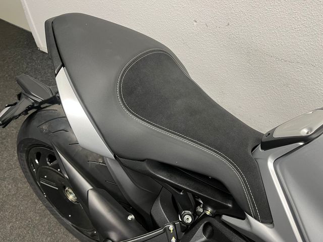 mv-agusta - dragster-800-rr