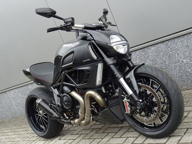 ducati - diavel
