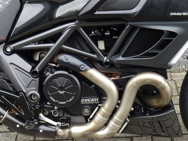 ducati - diavel