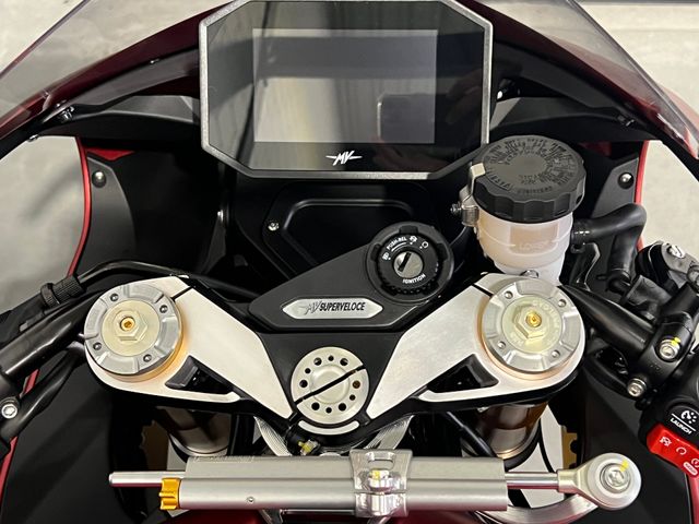 mv-agusta - superveloce-800-ago