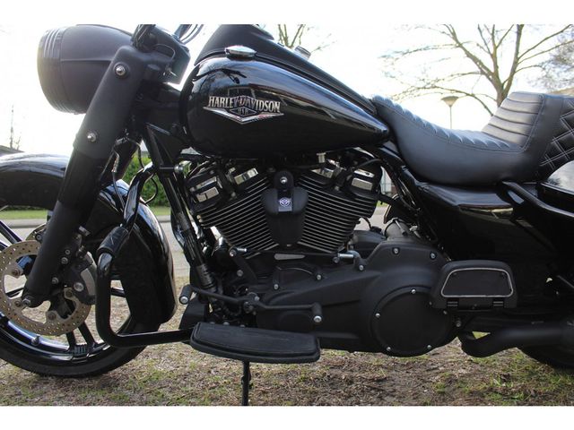 harley-davidson - road-king-flhr