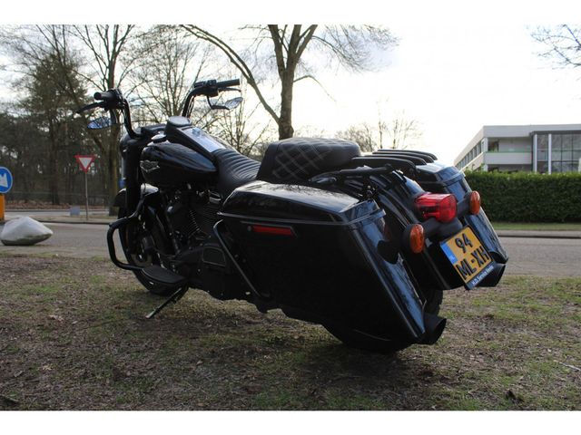 harley-davidson - road-king-flhr