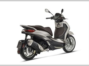 Piaggio Beverly 300 IE 2022 nieuw