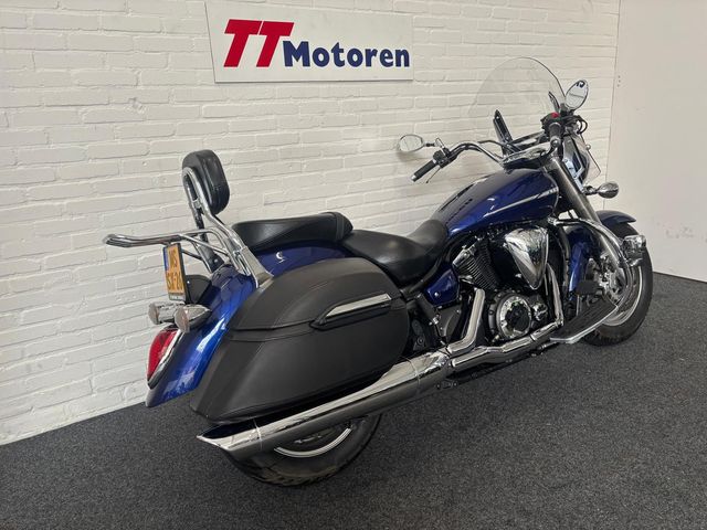 yamaha - xvs-1300-a-midnight-star