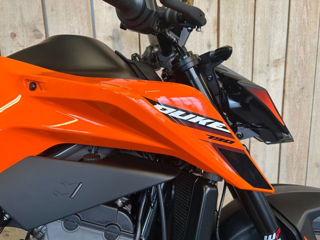 ktm - 790-duke