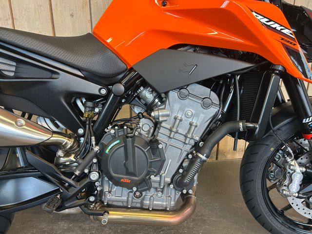 ktm - 790-duke