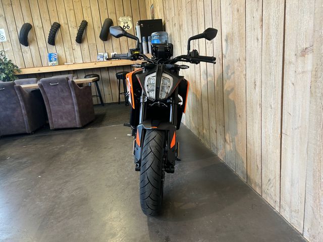 ktm - 790-duke