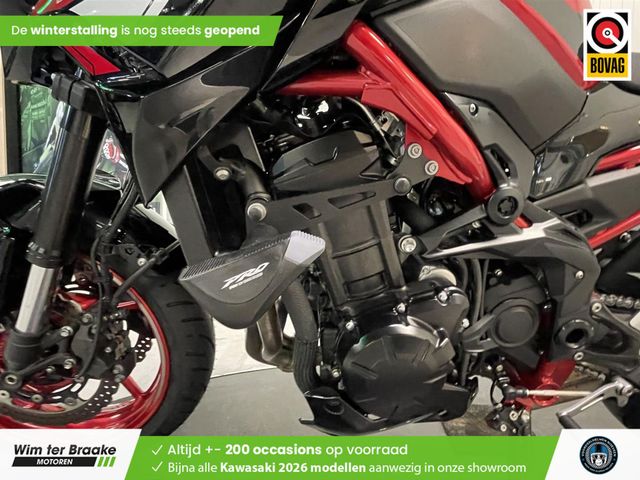 kawasaki - z900