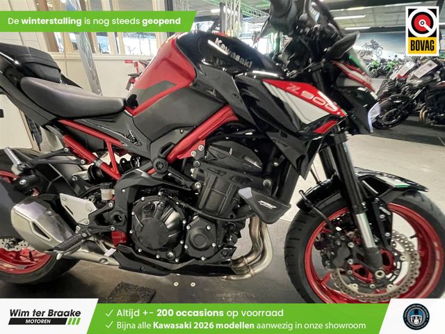kawasaki - z900