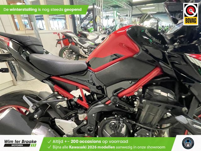 kawasaki - z900