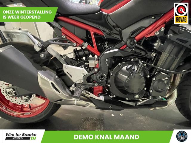 kawasaki - z900