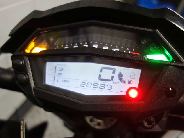 kawasaki - z1000-abs