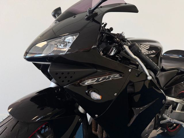 honda - cbr-600-rr