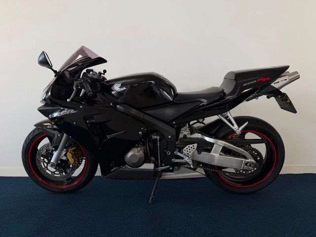 honda - cbr-600-rr
