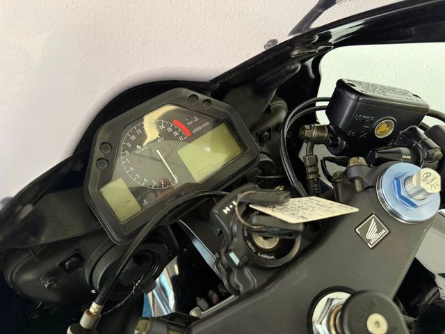 honda - cbr-600-rr