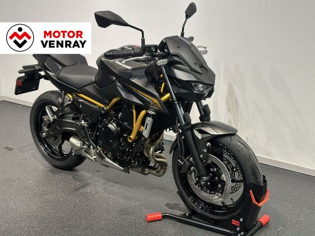 kawasaki - z650-s
