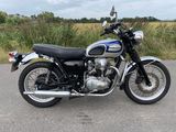 KAWASAKI W 650