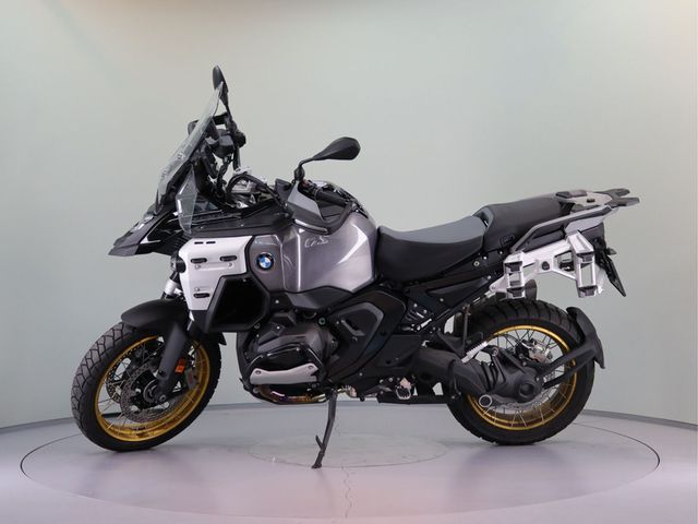 bmw - r-1300-gs-adventure