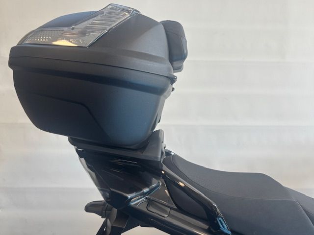 yamaha - fjr-1300