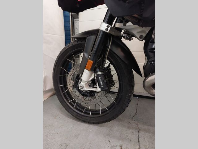 bmw - r-1200-gs-adventure