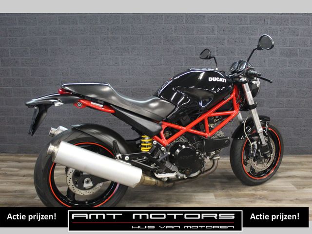 ducati - monster-695