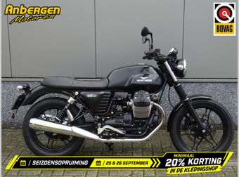 Moto Guzzi V 7 II Stone 2015 occasion