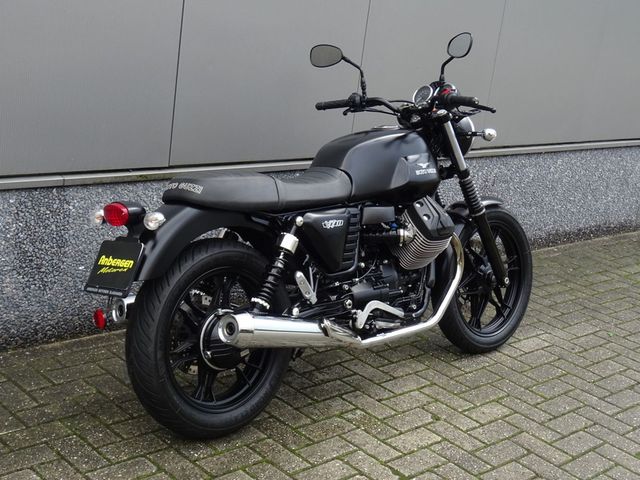 moto-guzzi - v-7-ii-stone